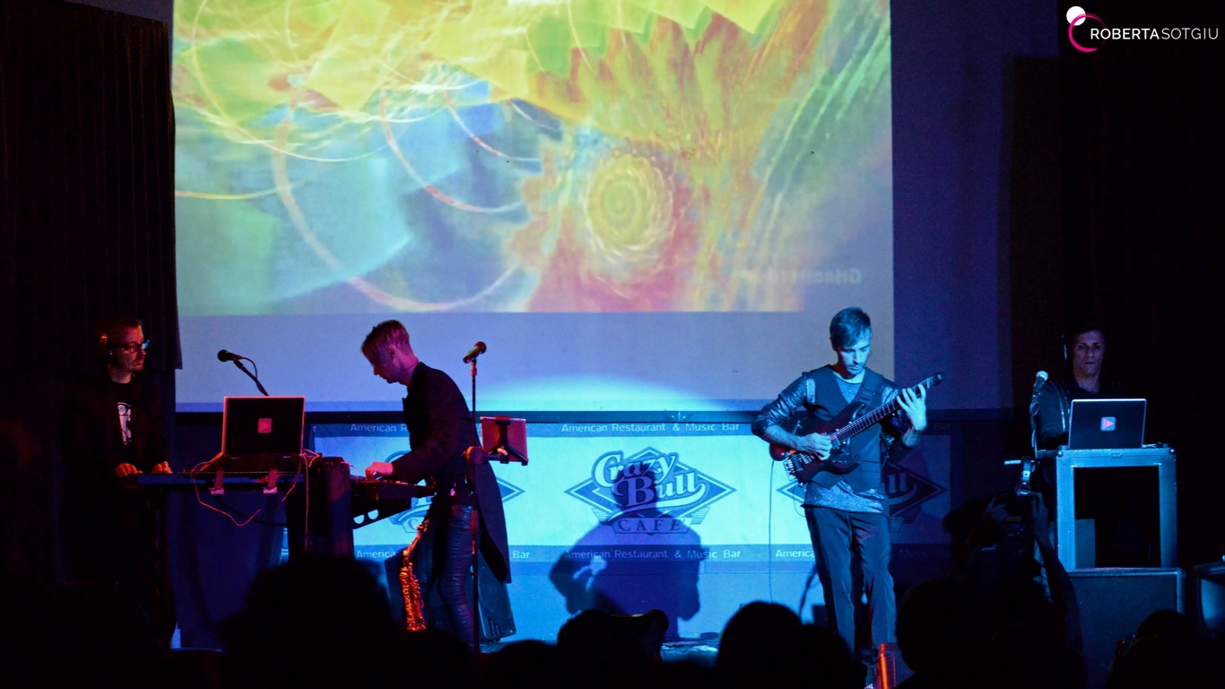 Fluon – 03 ottobre 2015 – Crazy Bull Café, Genova